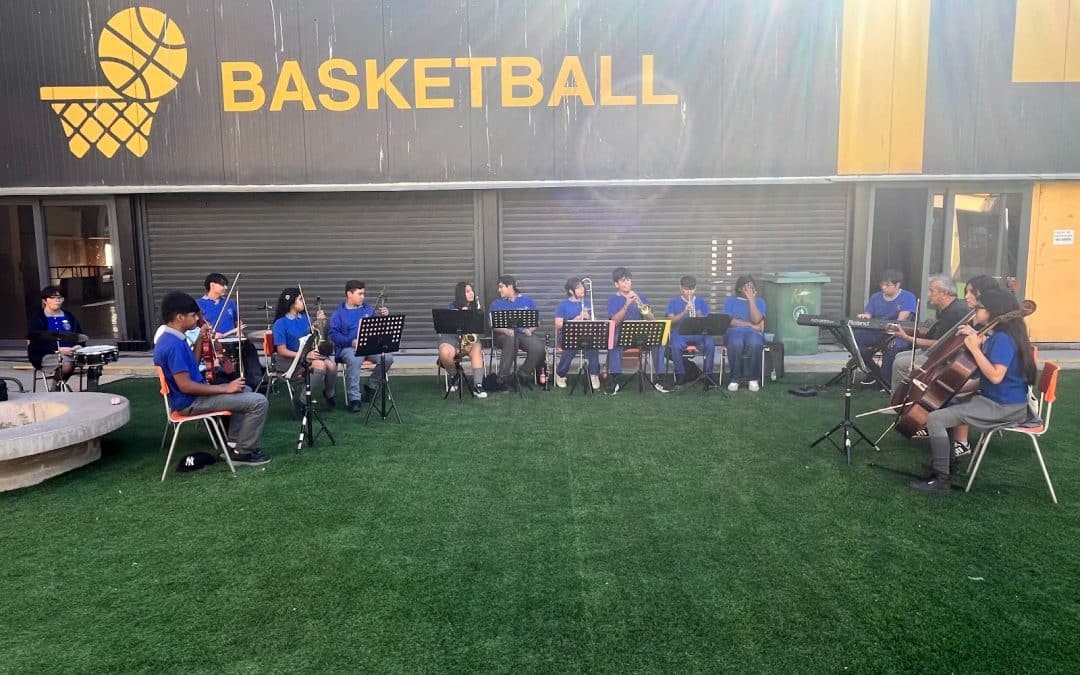 Orquesta AML da la bienvenida a la primera reunión de Apoderados 2026